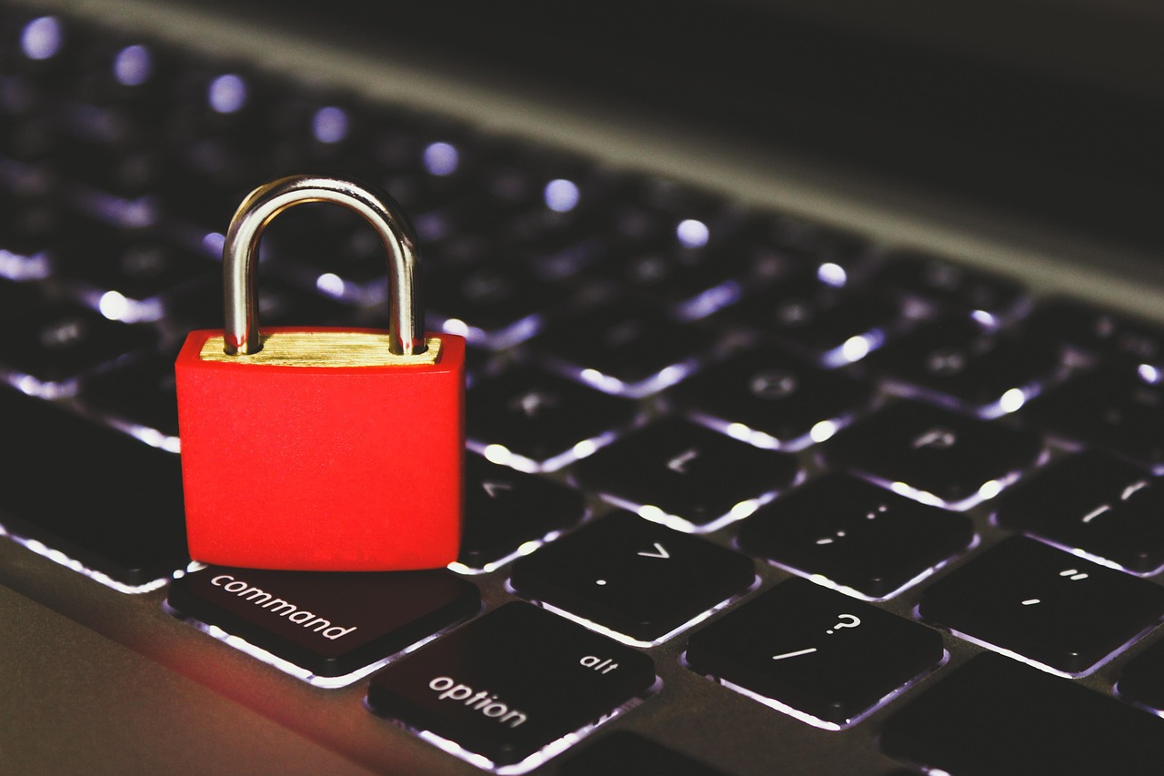 如何防范对航空航天系统的黑客攻击